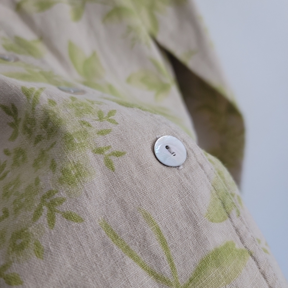 VTG A.M.I. Green Floral Tan Button Up V-Neck Shirt Lagenlook Linen Cotton Large - Picture 7 of 10